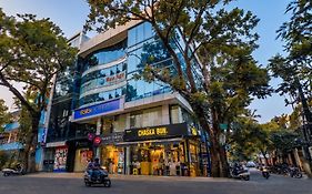 Fabhotel Pearl Square